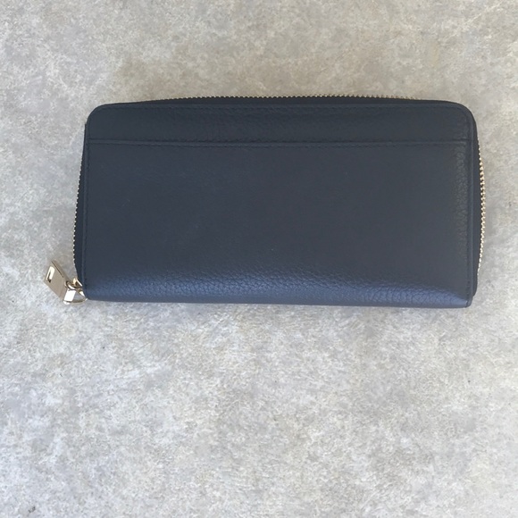 Kate Spade zip wallet - Picture 4 of 4